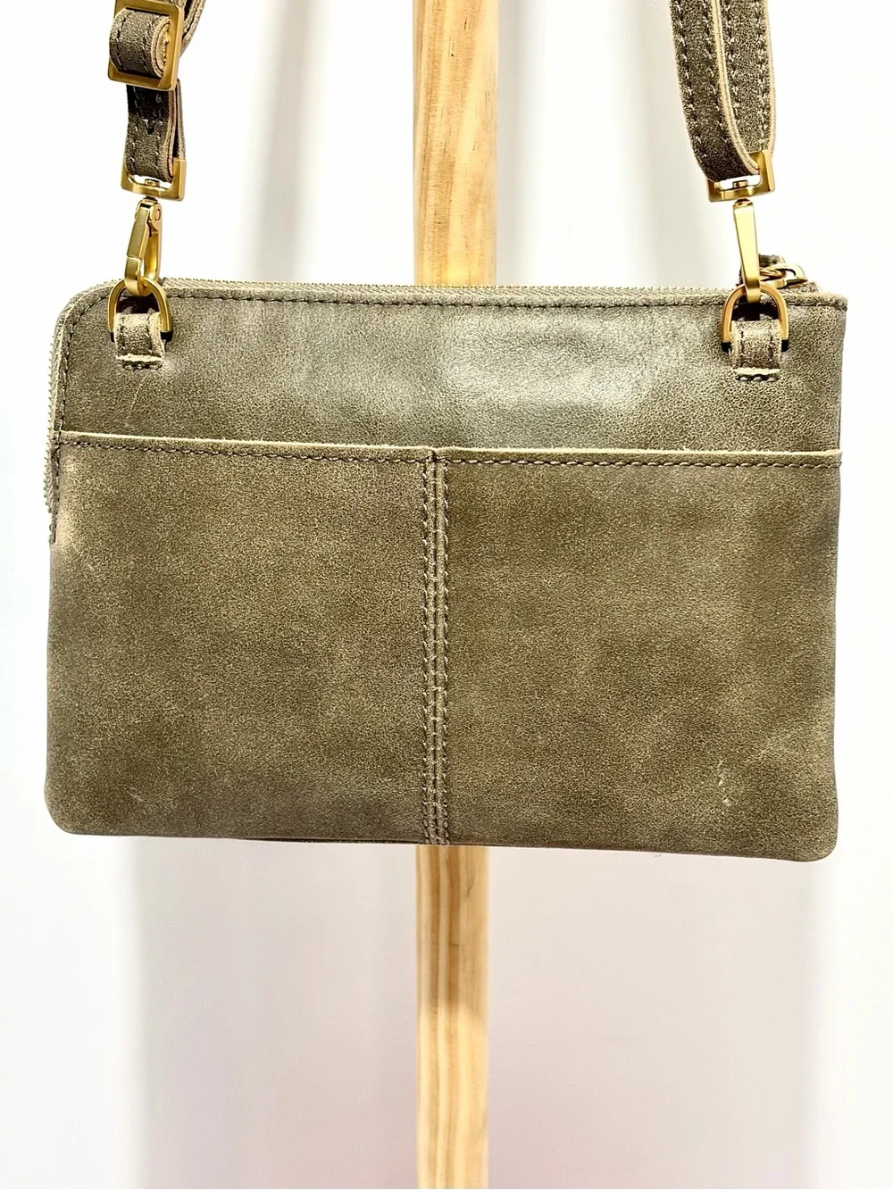 Hammitt Nash Small Crossbody Wristlet/Crossbody In Pewter/Brushed Gold/Red Zip
